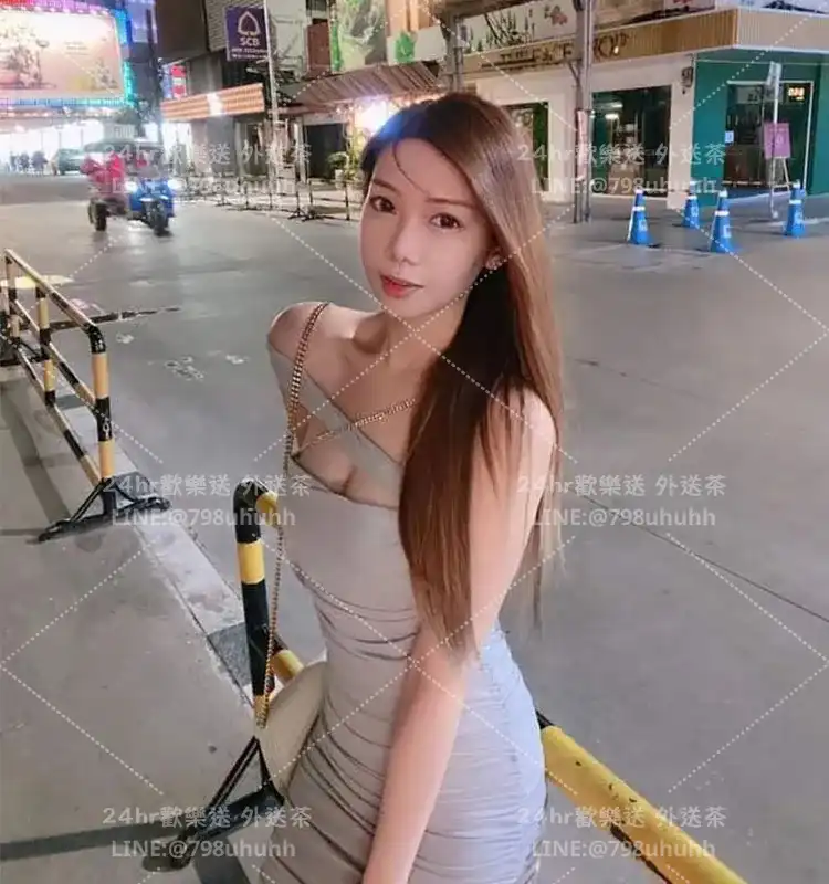 台北約砲 Clara