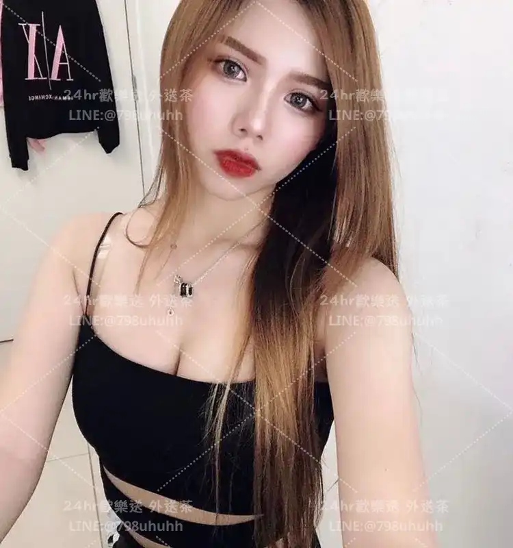 金門約砲 依彤