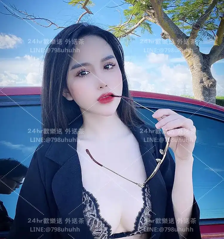 桃園約砲 Naomi