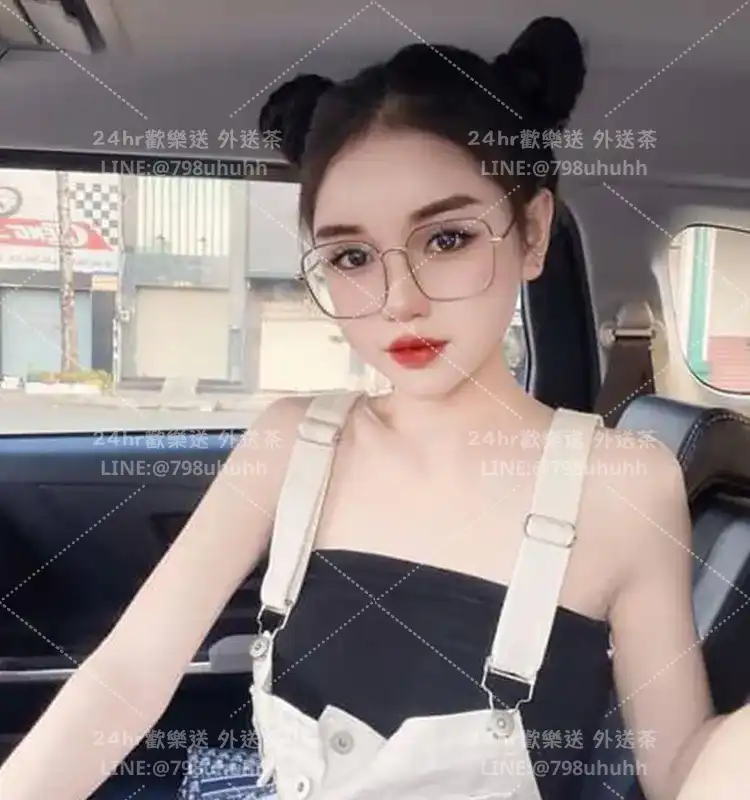 新竹約砲 思彤